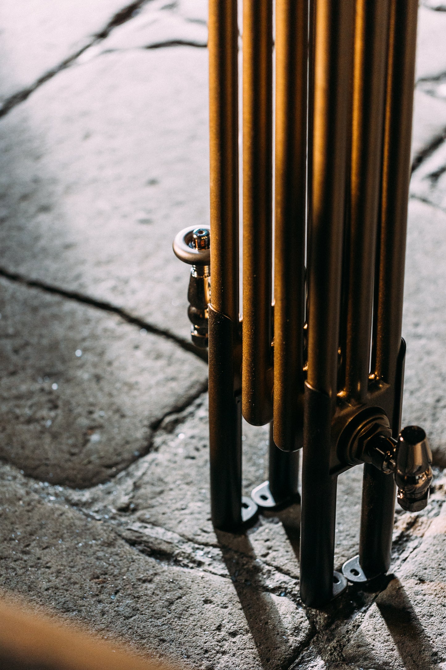 Foundry Radiator Feet – Free Standing Look