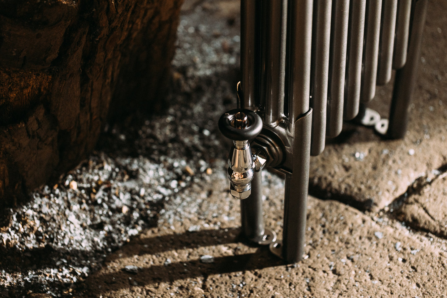 Foundry Radiator Feet – Free Standing Look