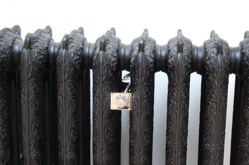 Luxury Cast Iron Radiator Wall Stay - Chrome